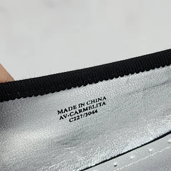 š„³SALE!š„³Adrienne Vittadini Rhinestone flats - Picture 4 of 15